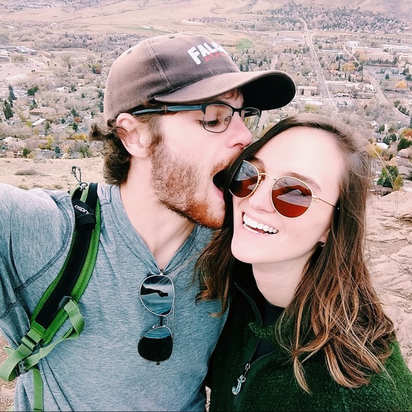 ☆ Welcome to my closet! ☆ - Picture 4 of 6